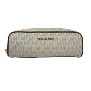 NWT Michael Kors Jet Set Medium Travel Pouch Vanilla Signature Logo Pouch